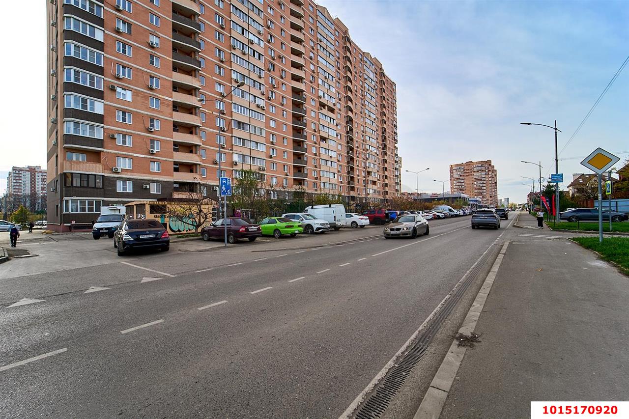 Фото №19: 3-комнатная квартира 95 м² - Краснодар, Краевая Клиническая Больница, ул. Домбайская, 12