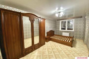 Фото №1: 3-комнатная квартира 77 м² - Краснодар, мкр. имени Петра Метальникова, ул. Цезаря Куникова, 24к3