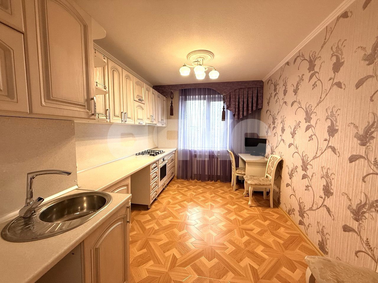 Фото №3: 3-комнатная квартира 70 м² - Кореновск, Военный городок, ул. Циолковского, 34