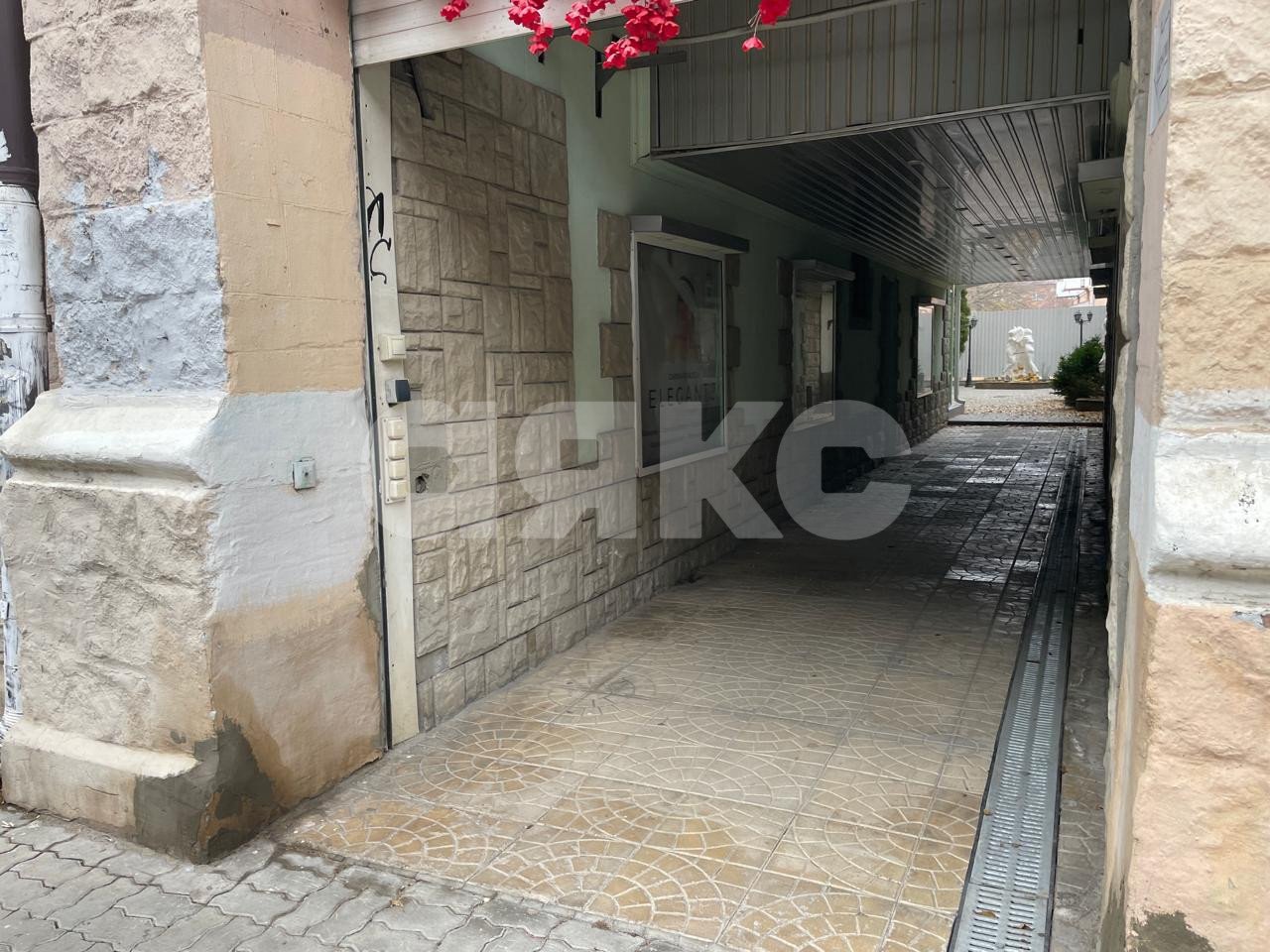 Фото №4: Коммерция 78 м² - Ростов-на-Дону, Кировский, ул. Суворова, 3