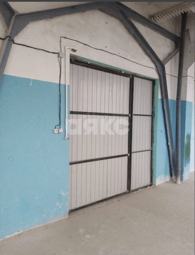 Фото №3: Коммерция 200 м² - Ростов-на-Дону, Пролетарский, ул. Рыльского, 2