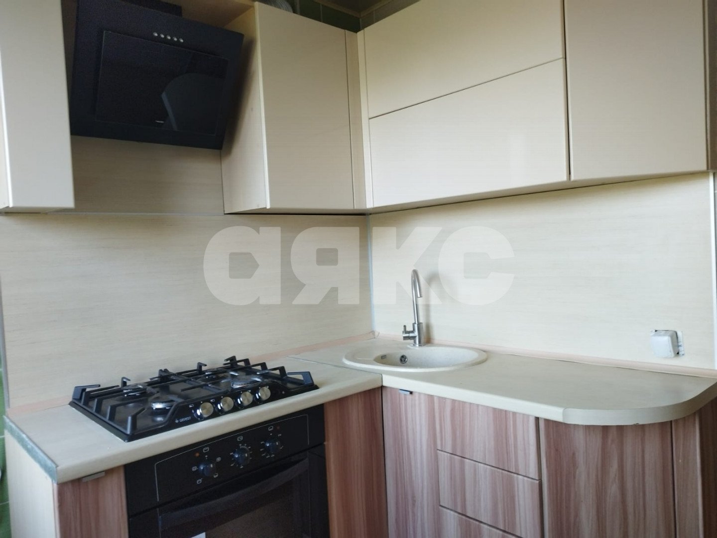 Фото №1: 2-комнатная квартира 44 м² - Волгоград, Горный, пр-кт имени В.И. Ленина, 173