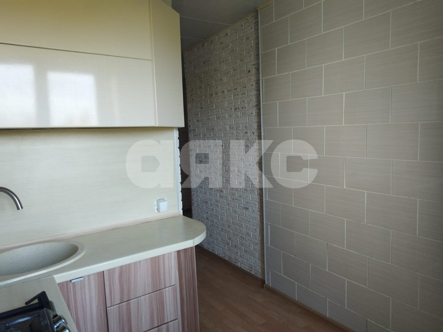 Фото №3: 2-комнатная квартира 44 м² - Волгоград, Горный, пр-кт имени В.И. Ленина, 173