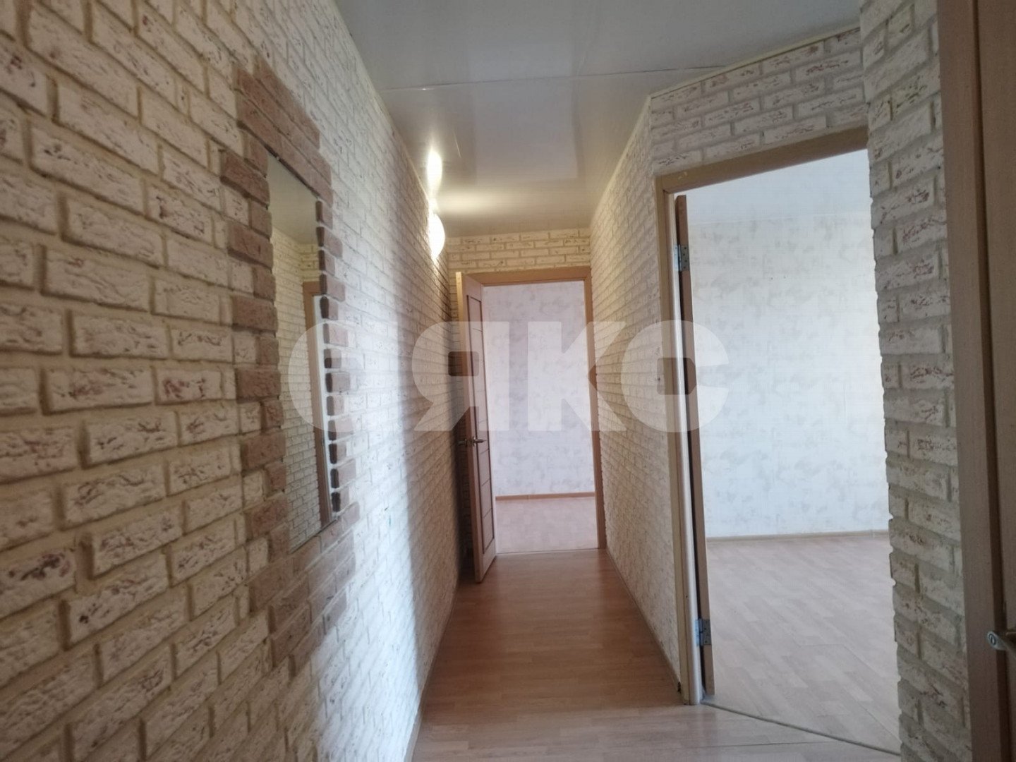 Фото №13: 2-комнатная квартира 44 м² - Волгоград, Горный, пр-кт имени В.И. Ленина, 173