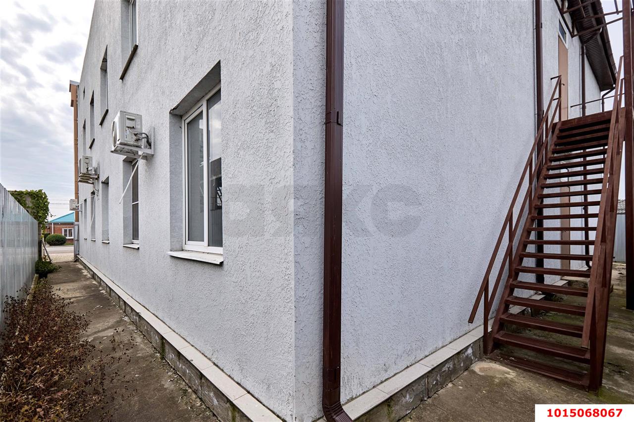 Фото №13: Коммерция 488 м² - Тахтамукай, ул. Совмена, 17/1