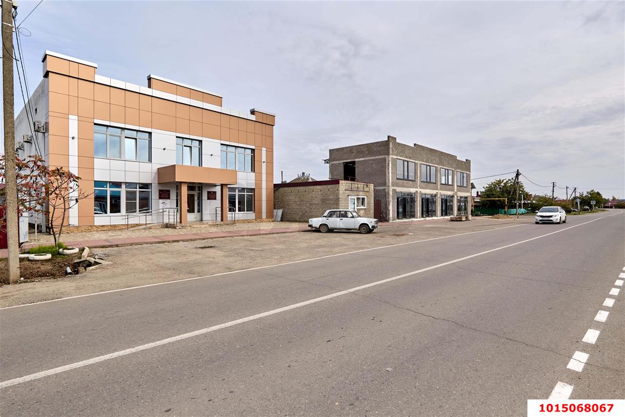 Фото №2: Отдельное здание 489 м² - Тахтамукай, ул. Совмена, 17/1