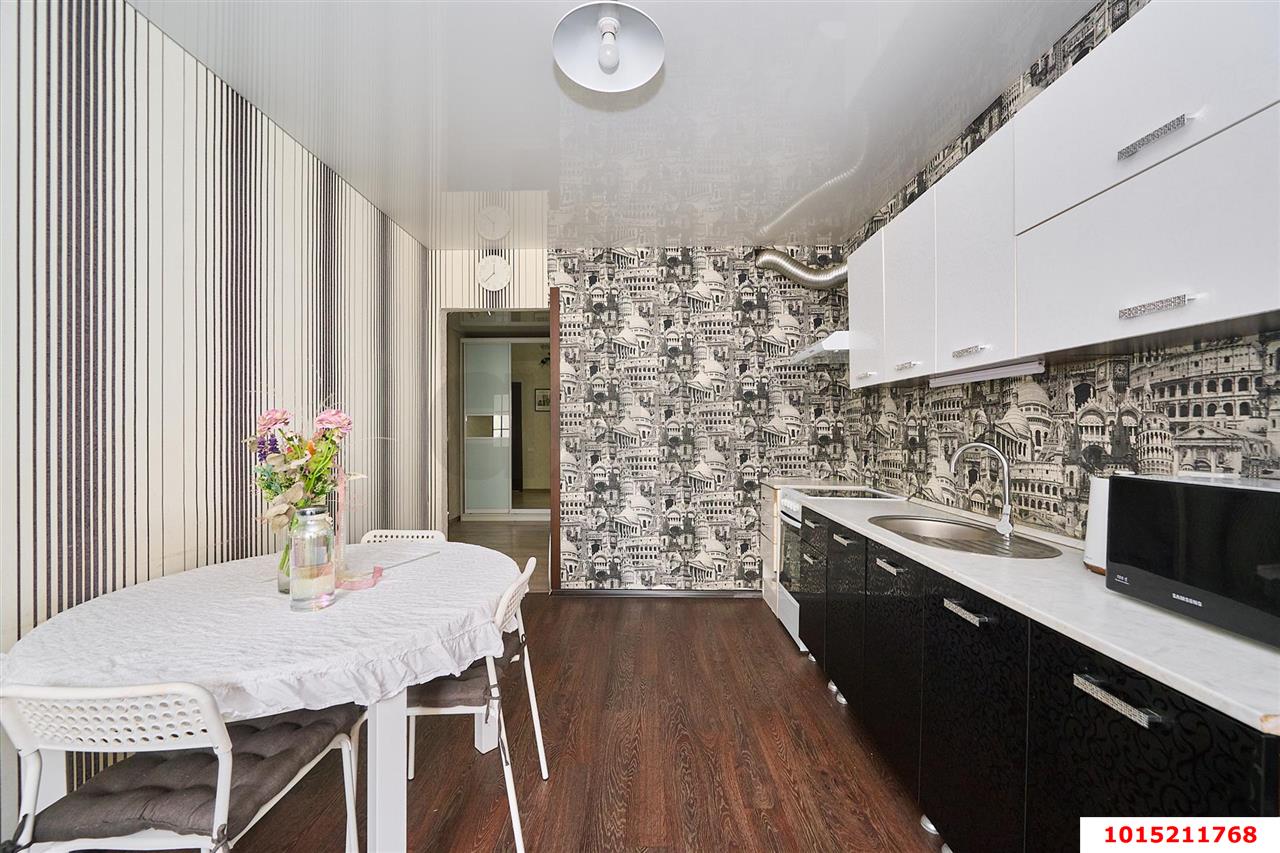 Фото №9: 2-комнатная квартира 72 м² - Краснодар, ЖК Ставропольский, Карасунский внутригородской округ, жилой комплекс Ставропольский, Центральный внутригородской округ, мкр. Черёмушки, ул. Селезнёва, 4/13к1