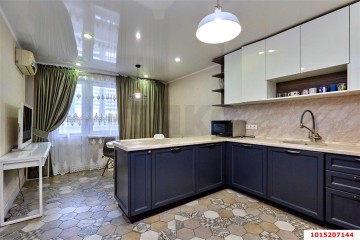 Фото №1: 3-комнатная квартира 91 м² - Краснодар, мкр. Юбилейный, ул. Рождественская набережная, 51