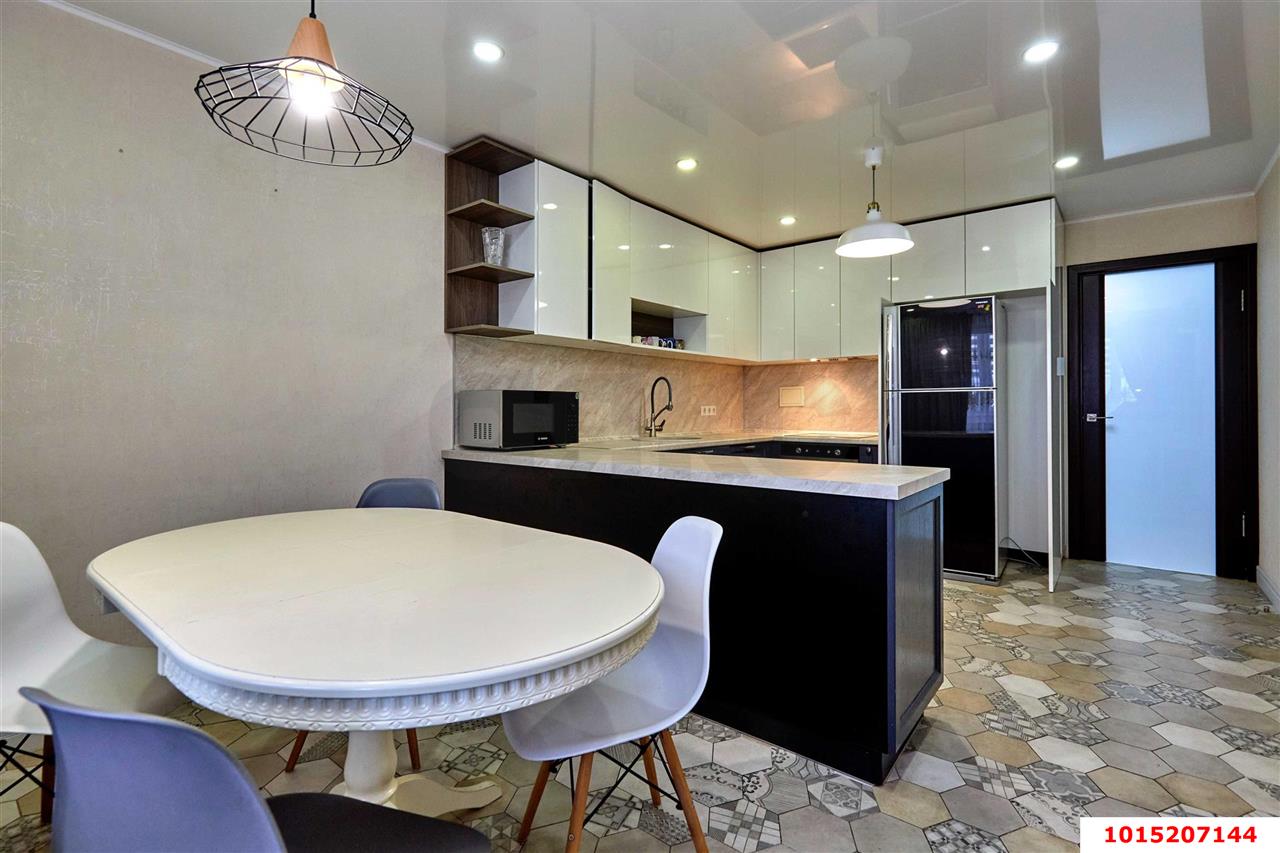 Фото №3: 3-комнатная квартира 91 м² - Краснодар, Юбилейный, ул. Рождественская набережная, 51