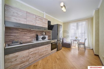 Фото №1: 1-комнатная квартира 39 м² - Краснодар, мкр. Центральный, ул. Красная, 176