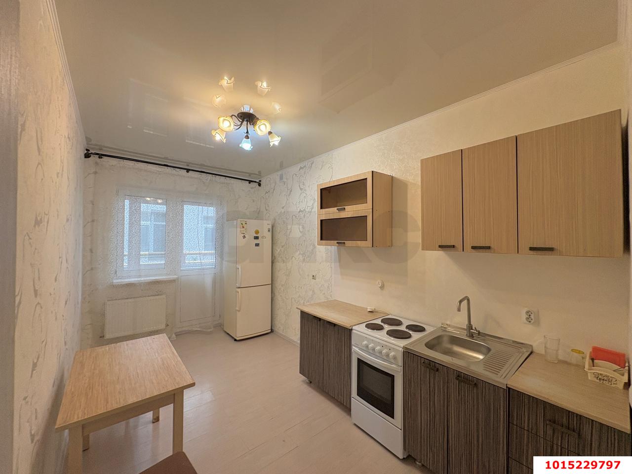 Фото №1: 1-комнатная квартира 34 м² - Краснодар, Завод Радиоизмерительных Приборов, ул. Карельская, 51/7