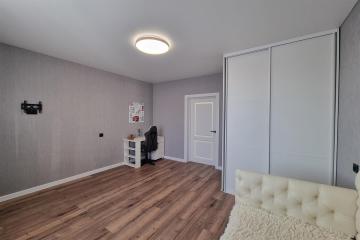 Фото №4: 3-комнатная квартира 90 м² - Краснодар, мкр. Юбилейный, б-р Платановый, 2