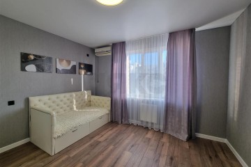 Фото №3: 3-комнатная квартира 90 м² - Краснодар, мкр. Юбилейный, б-р Платановый, 2