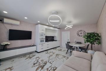 Фото №2: 3-комнатная квартира 90 м² - Краснодар, мкр. Юбилейный, б-р Платановый, 2