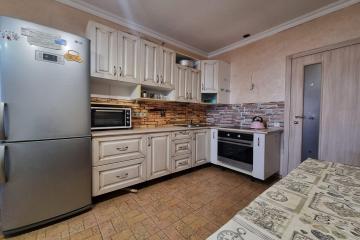 Фото №1: 1-комнатная квартира 36 м² - Краснодар, мкр. Музыкальный, ул. имени Сергея Есенина, 86