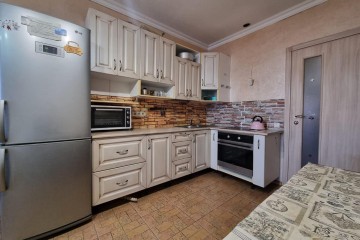 Фото №1: 1-комнатная квартира 36 м² - Краснодар, мкр. Музыкальный, ул. имени Сергея Есенина, 86