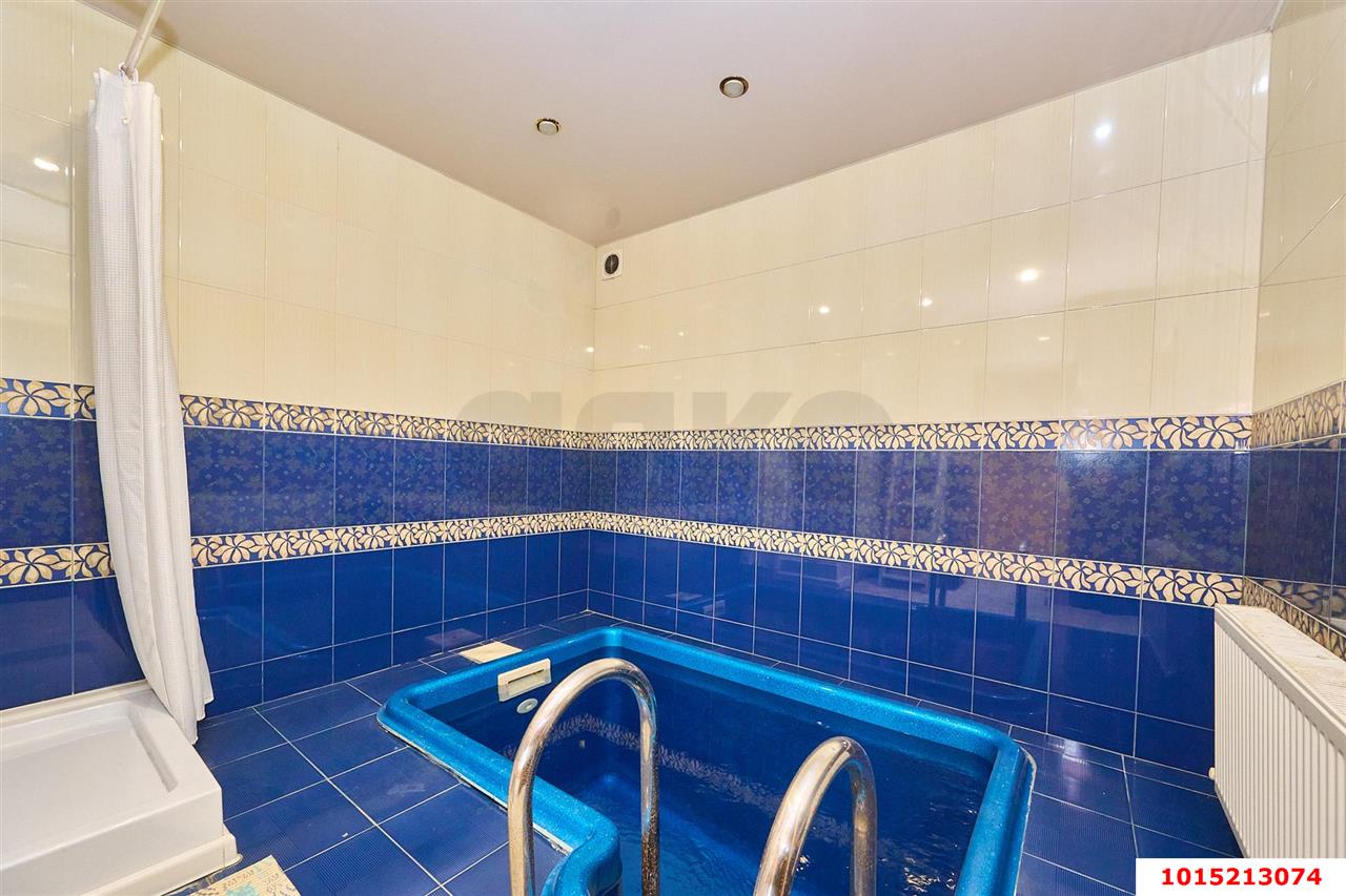 Фото №9: Дом 245 м² + 10 сот. - Краснодар, Карасунский внутригородской округ, ж/р Новознаменский, ул. Покровская, 15