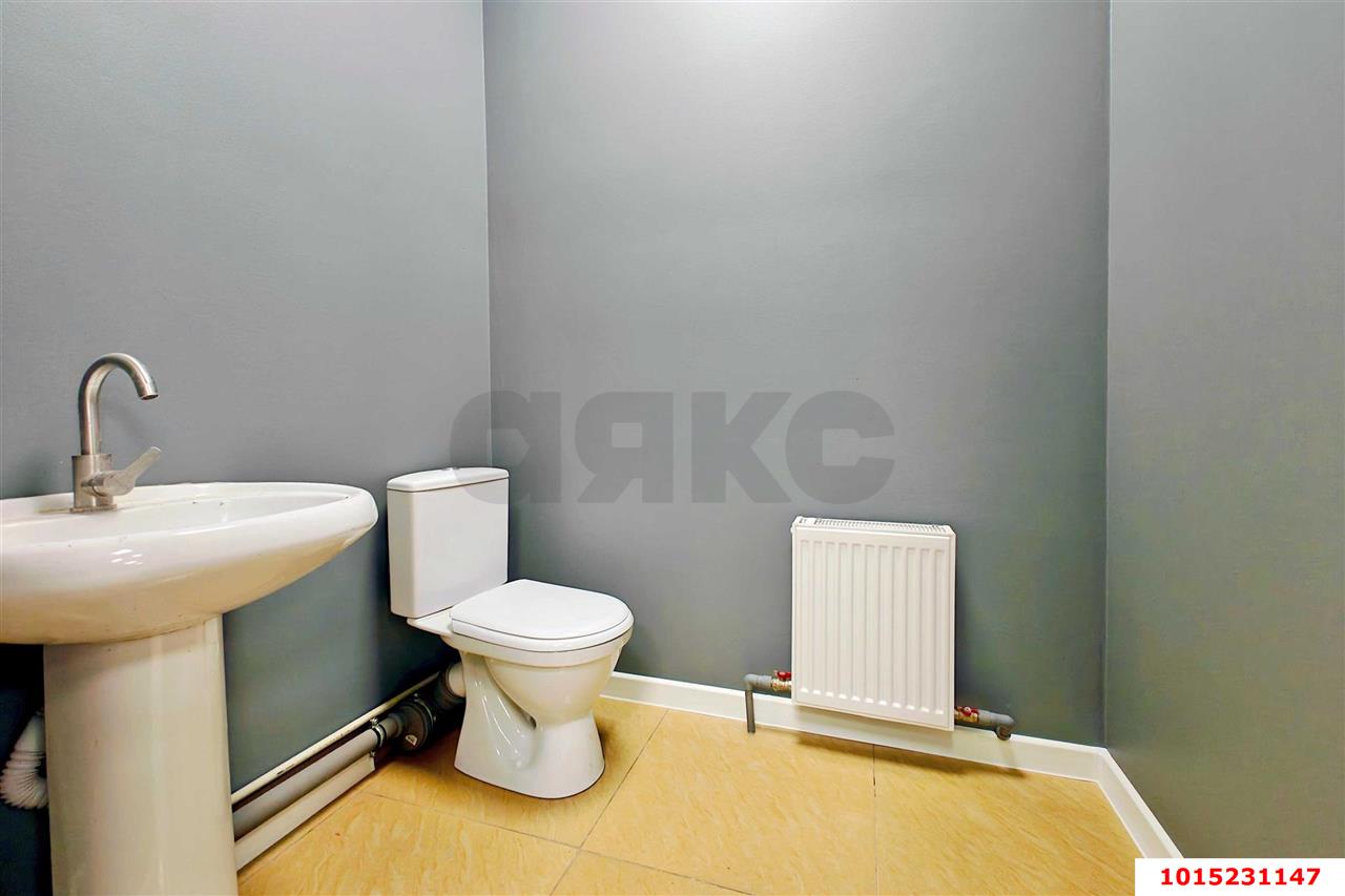 Фото №15: Торговое помещение 65 м² - Краснодар, Школьный, ул. Восточно-Кругликовская, 25/1