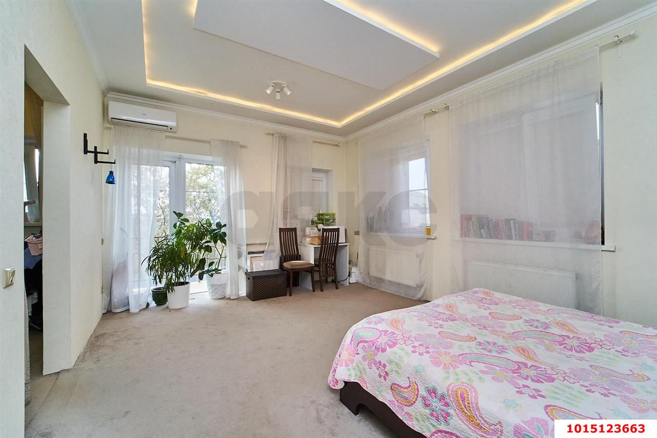 Фото №3: Дом 151 м² + 3.9 сот. - Краснодар, Прикубанский внутригородской округ, Завод Радиоизмерительных Приборов, мкр. Ростовское Шоссе, ул. 2-я Арбатская, 13