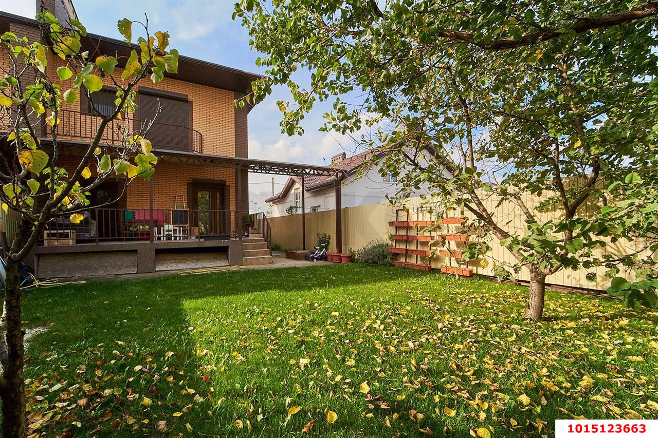 Фото №2: Дом 151 м² + 2 сот. - Краснодар, Прикубанский внутригородской округ, Завод Радиоизмерительных Приборов, мкр. Ростовское Шоссе, ул. Историческая, 17