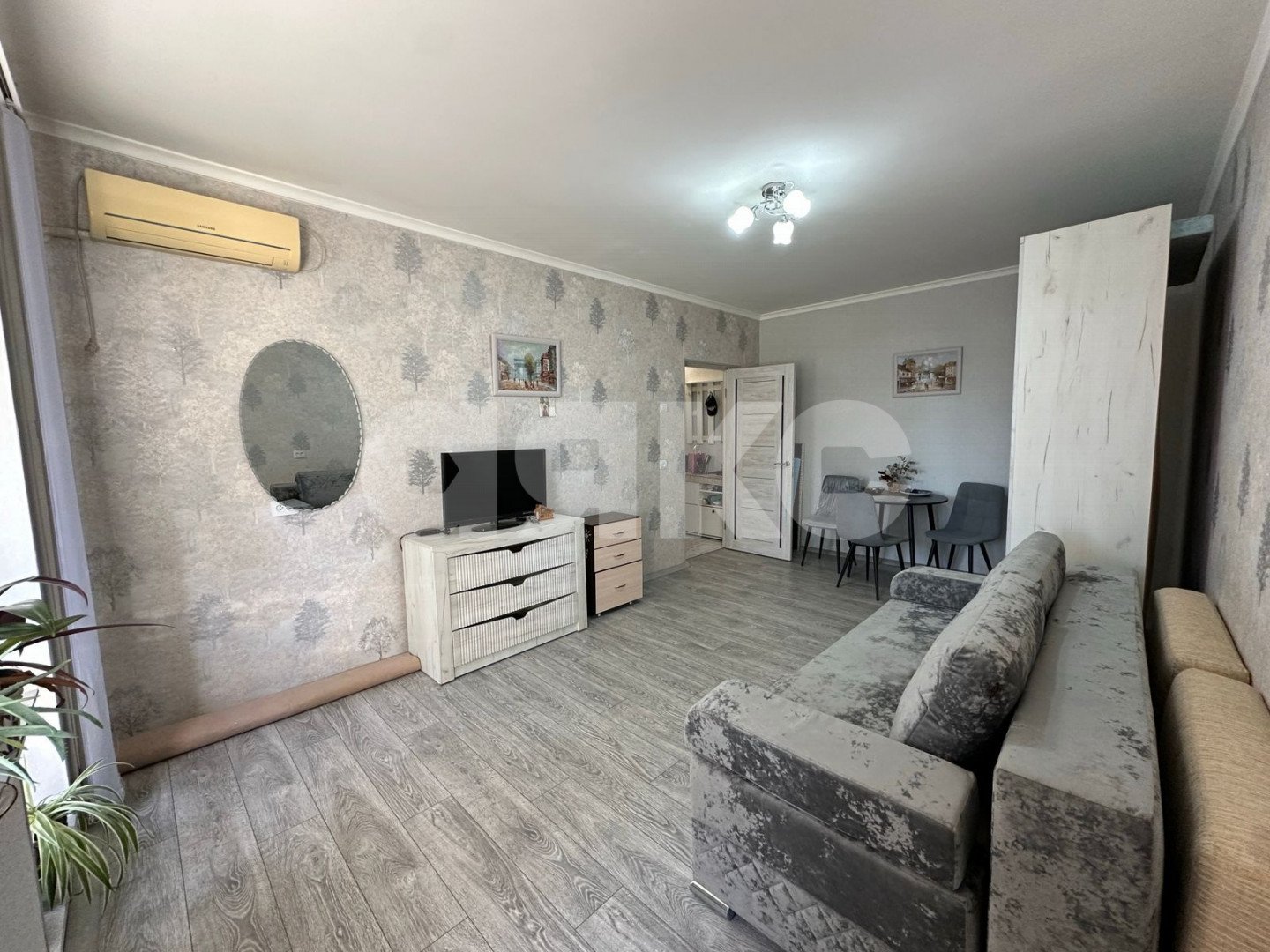 Фото №2: 1-комнатная квартира 37 м² - Геленджик, Толстый Мыс, ул. Гринченко, 18