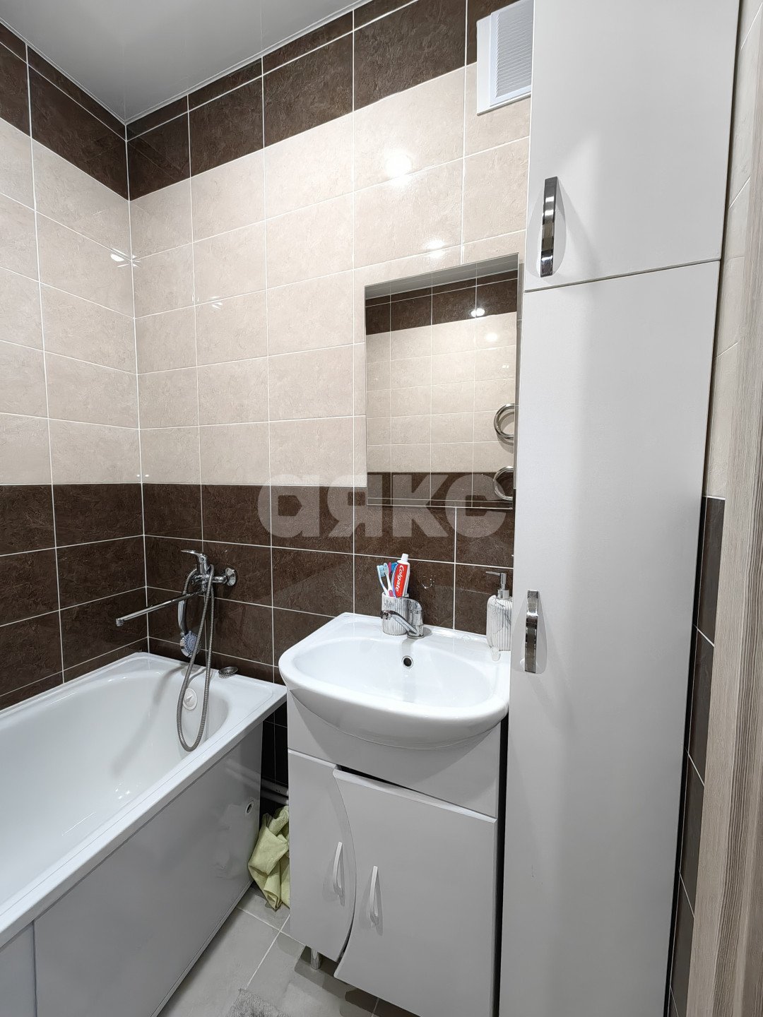 Фото №19: 2-комнатная квартира 43 м² - Волгоград, Долина-2, ул. Добрушина, 35