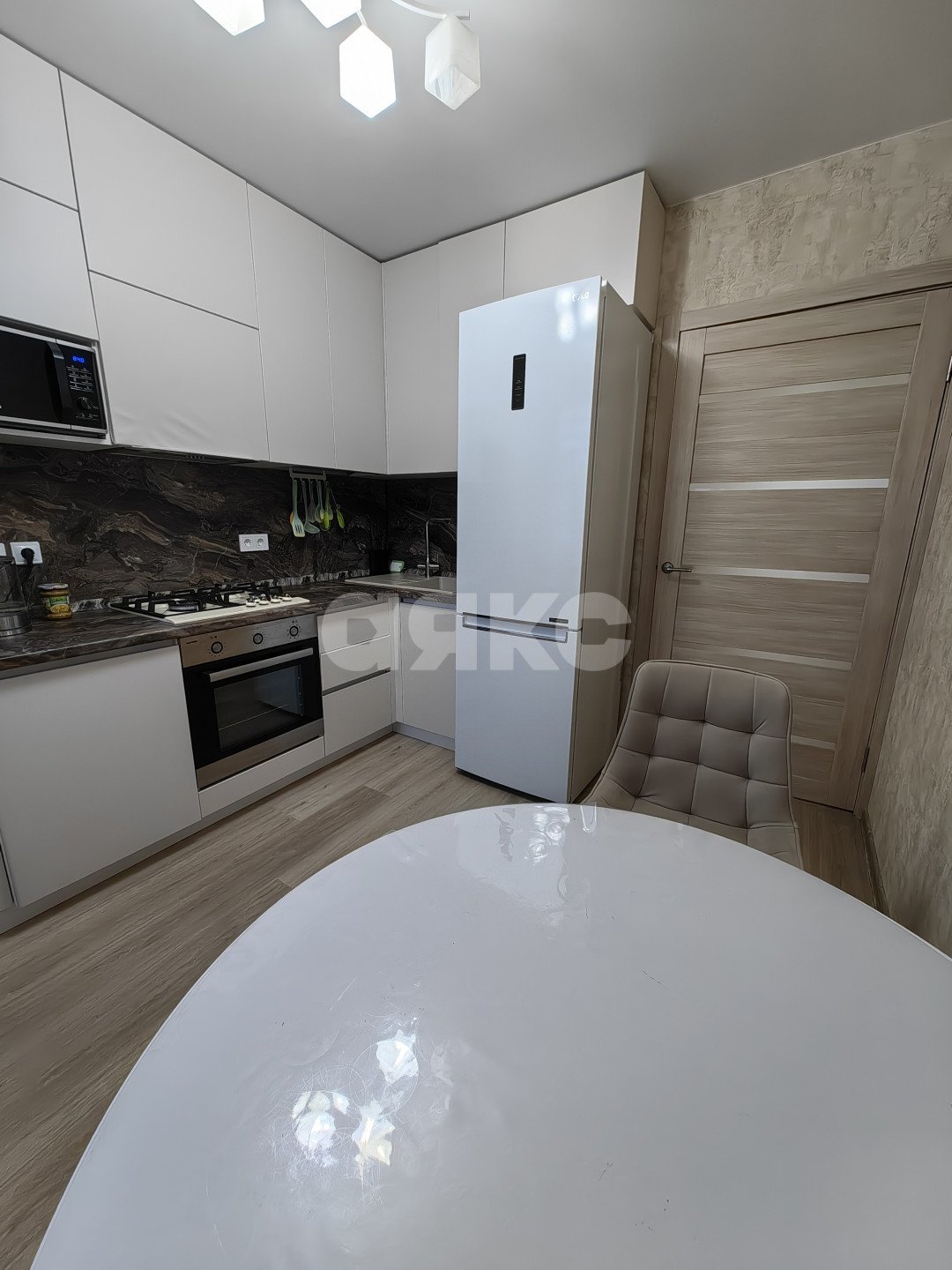 Фото №13: 2-комнатная квартира 43 м² - Волгоград, Долина-2, ул. Добрушина, 35