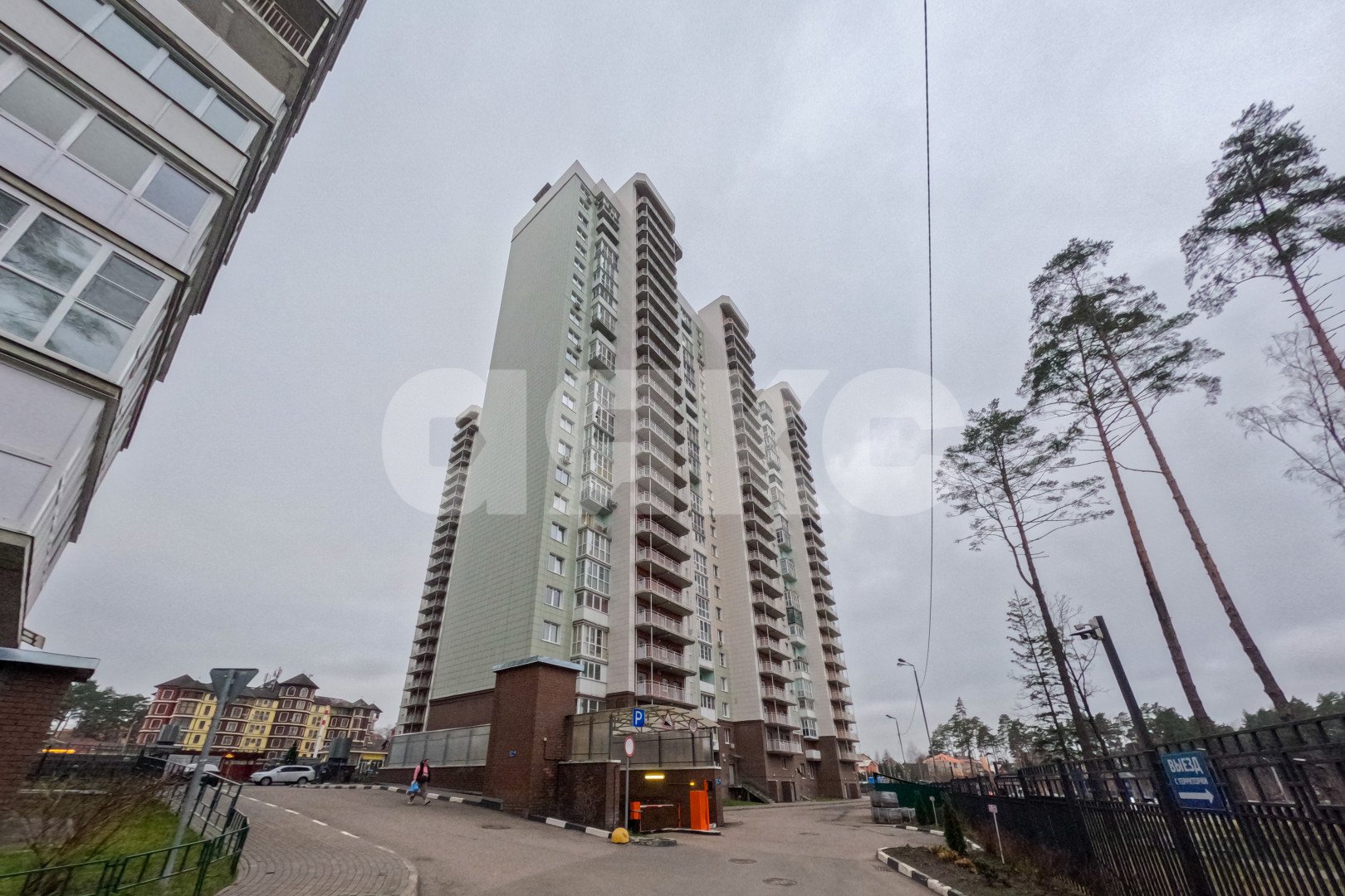 Фото №35: 1-комнатная квартира 44 м² - Красногорск, Изумрудные Холмы, ул. Игоря Мерлушкина, 12