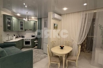 Фото №1: 1-комнатная квартира 44 м² - Красногорск, мкр. Изумрудные Холмы, ул. Игоря Мерлушкина, 12