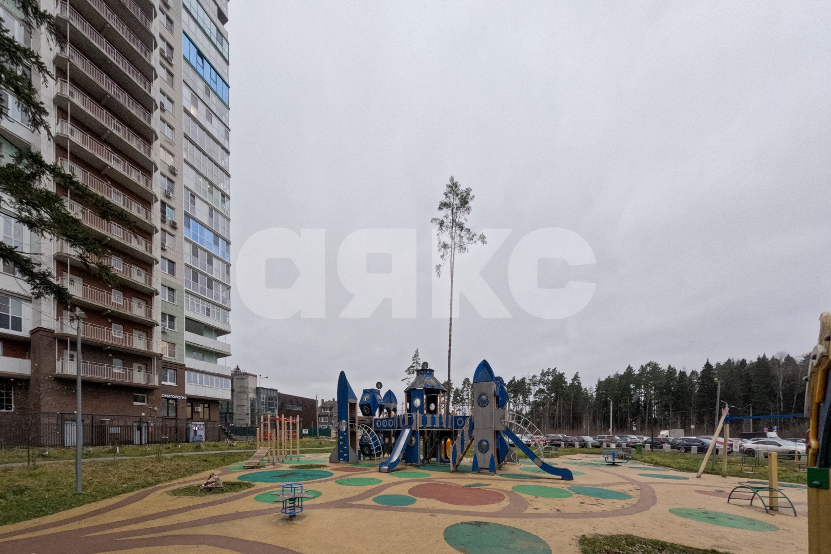 Фото №32: 1-комнатная квартира 44 м² - Красногорск, Изумрудные Холмы, ул. Игоря Мерлушкина, 12