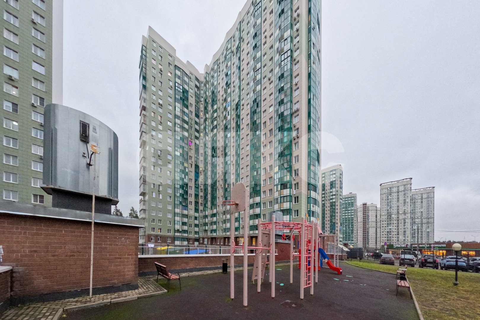 Фото №43: 1-комнатная квартира 44 м² - Красногорск, Изумрудные Холмы, ул. Игоря Мерлушкина, 12