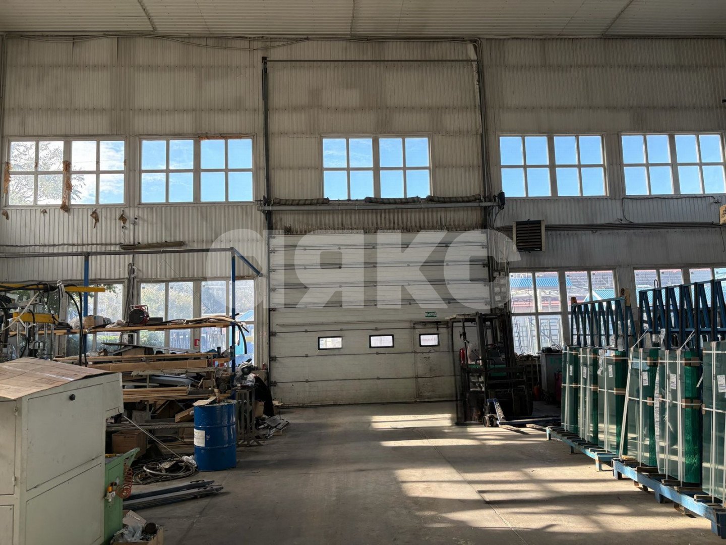 Фото №4: Коммерция 1000 м² - Ростов-на-Дону, Первомайский, ул. Механизаторов, 8А