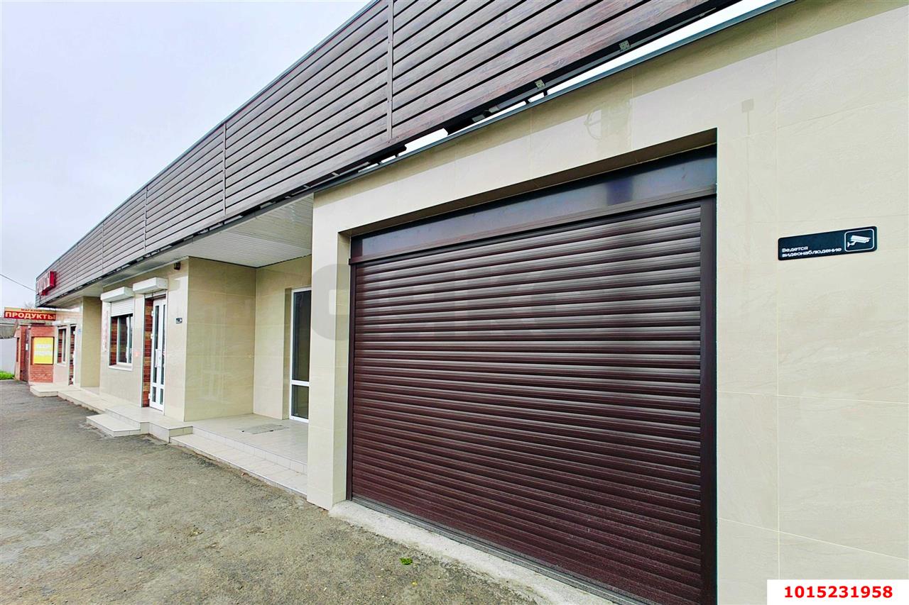 Фото №2: Торговое помещение 55 м² - Краснодар, Школьный, ул. Восточно-Кругликовская, 25/1