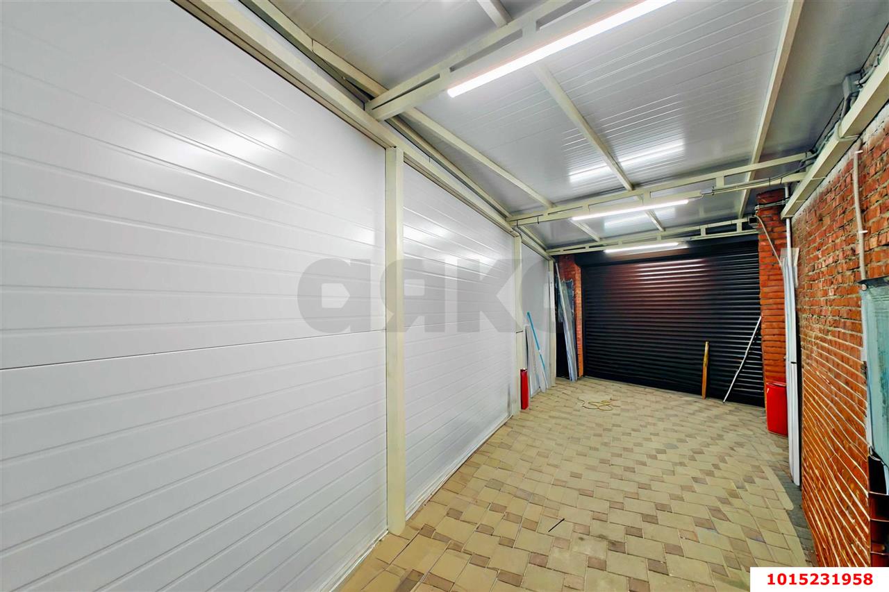 Фото №16: Торговое помещение 55 м² - Краснодар, Школьный, ул. Восточно-Кругликовская, 25/1