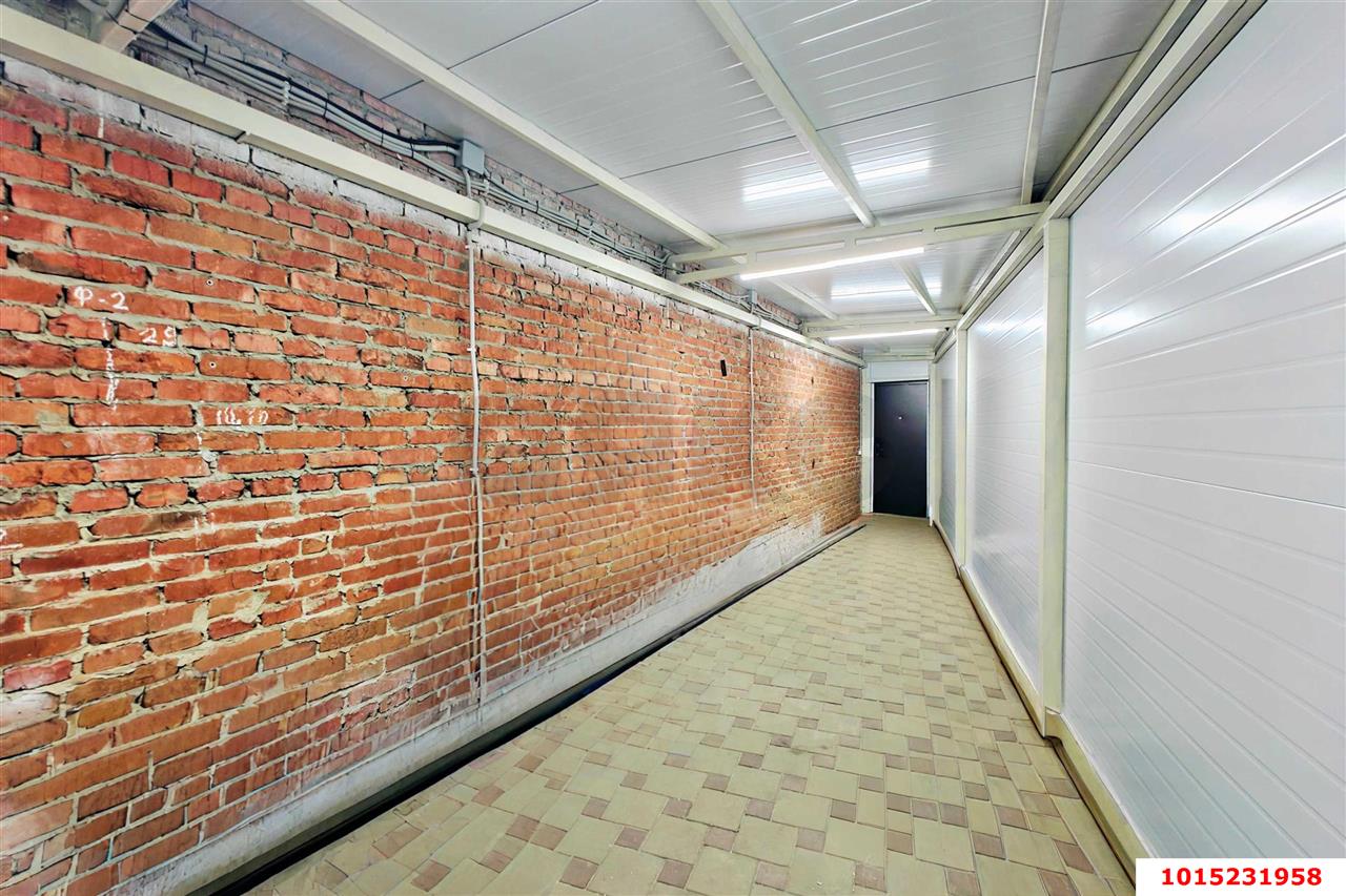 Фото №15: Торговое помещение 55 м² - Краснодар, Школьный, ул. Восточно-Кругликовская, 25/1