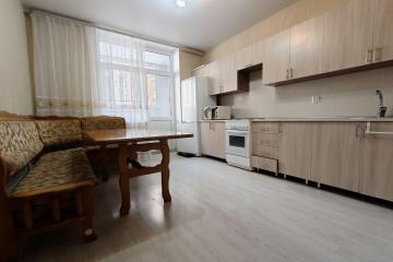 Фото №1: 1-комнатная квартира 37 м² - Краснодар, мкр. Губернский, ул. Домбайская, 61