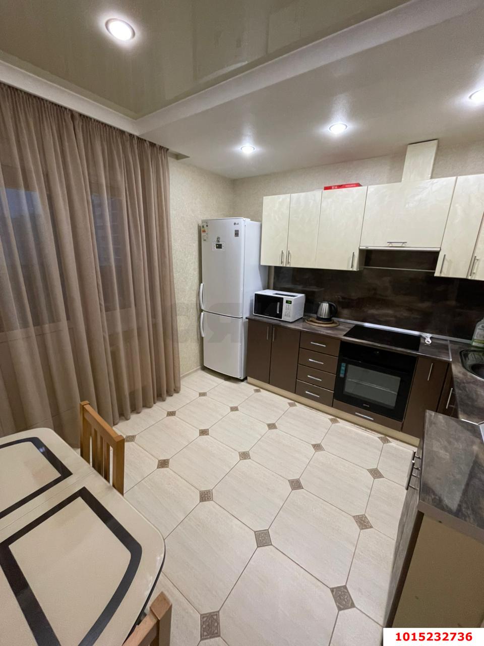 Фото №1: 2-комнатная квартира 62 м² - Краснодар, ул. им. Героя Сарабеева В.И., 7