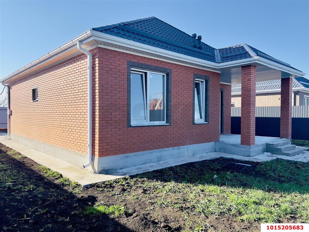 Фото №1: Дом 94 м² + 4 сот. - Новотитаровская, ул. Луначарского, 20