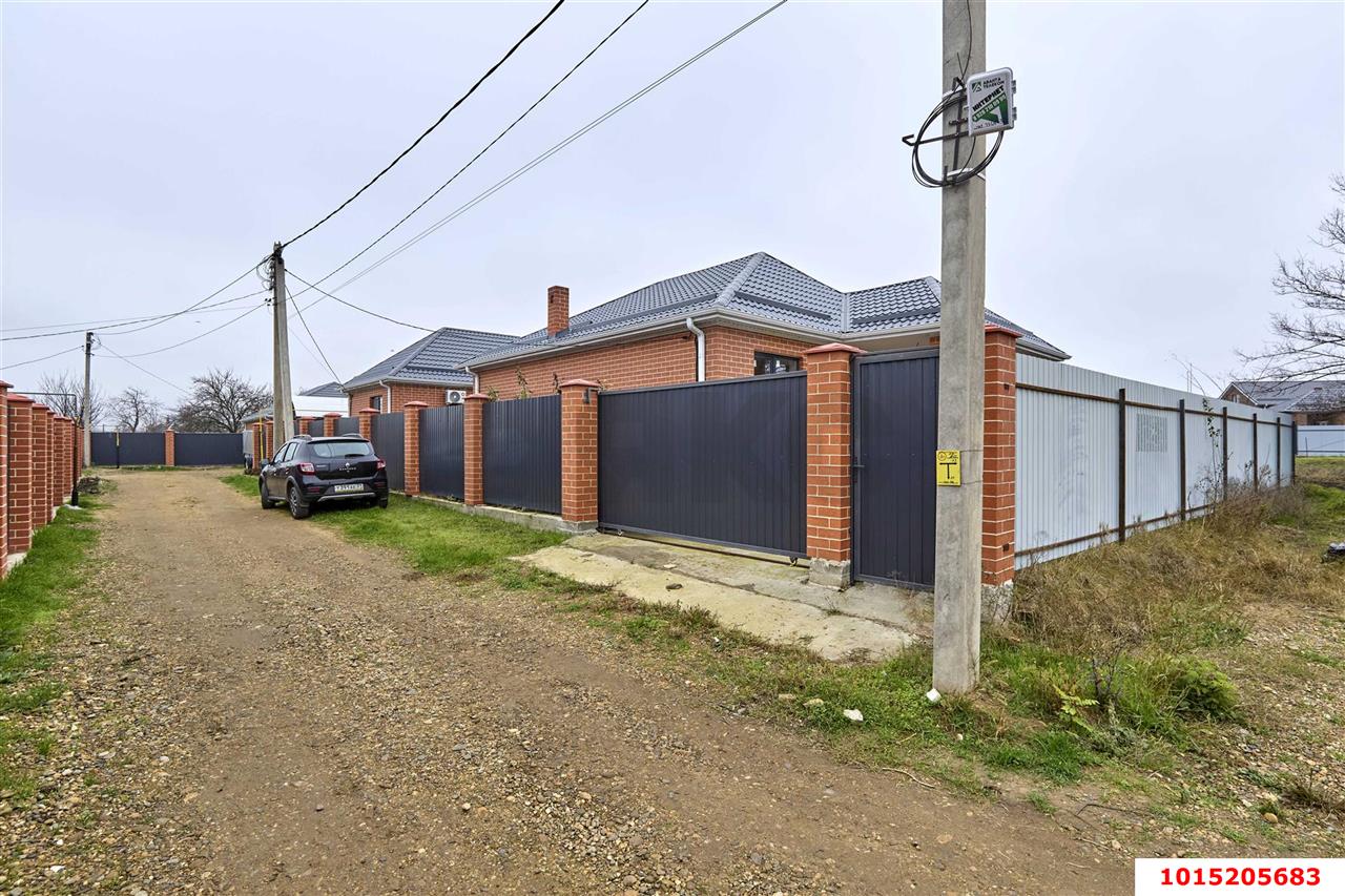 Фото №3: Дом 94 м² + 4 сот. - Новотитаровская, ул. Луначарского, 20