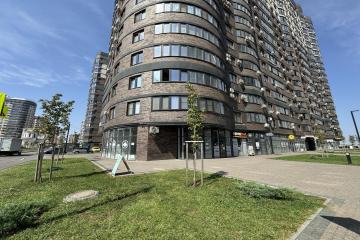 Фото №1: Коммерция 45 м² - Краснодар, мкр. жилой комплекс Red777, ул. Адмирала Крузенштерна, 5