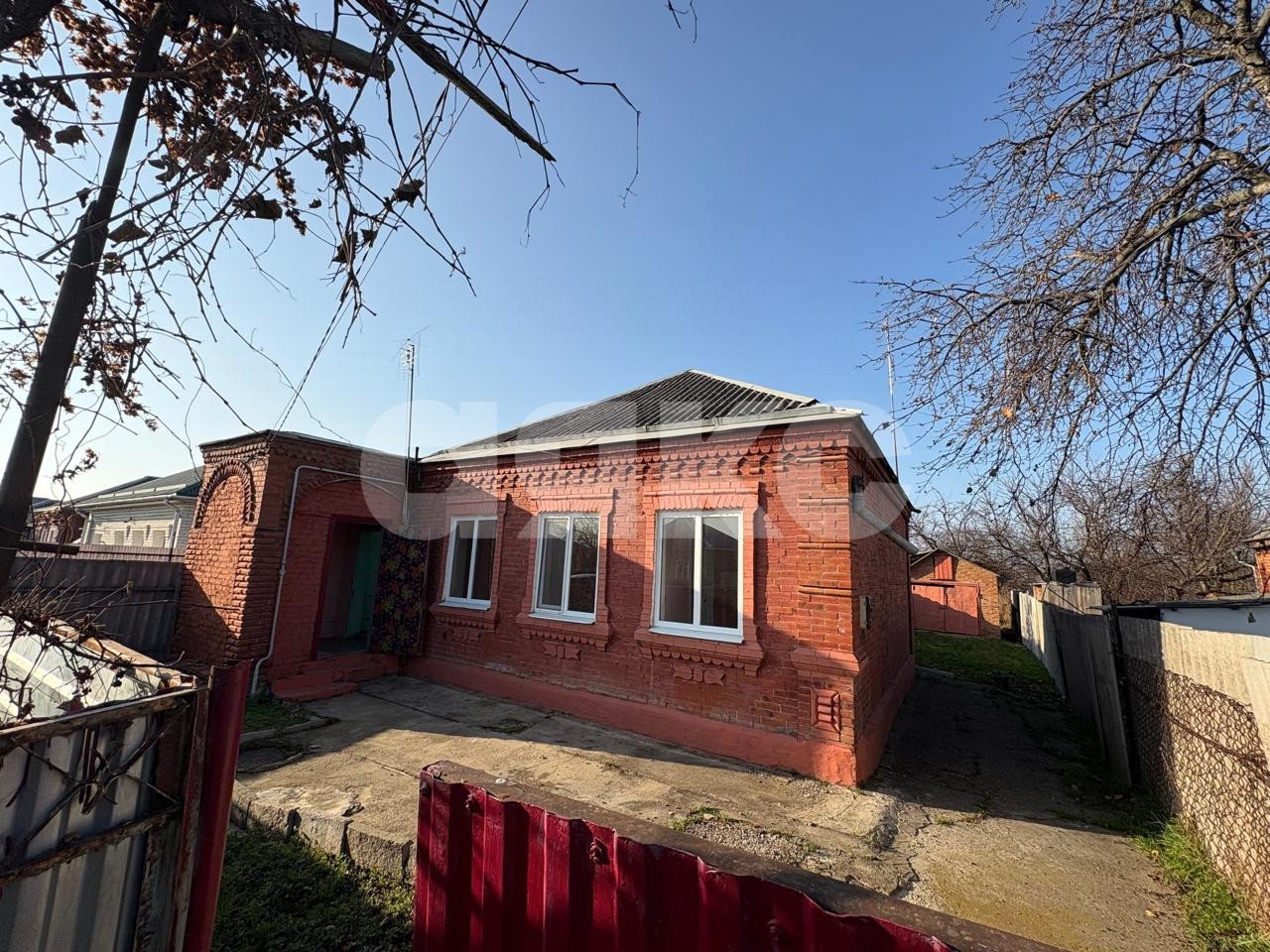 Фото №2: Дом 60 м² + 6 сот. - Новокубанск, ул. Осипенко