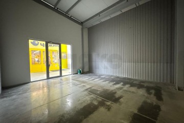 Фото №2: Торговое помещение 25 м² - Краснодар, ж/м Пашковский, ул. Карасунская, 308