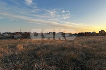 Фото №2: Земельный участок под ИЖС - Урзуф, ул. Центральная