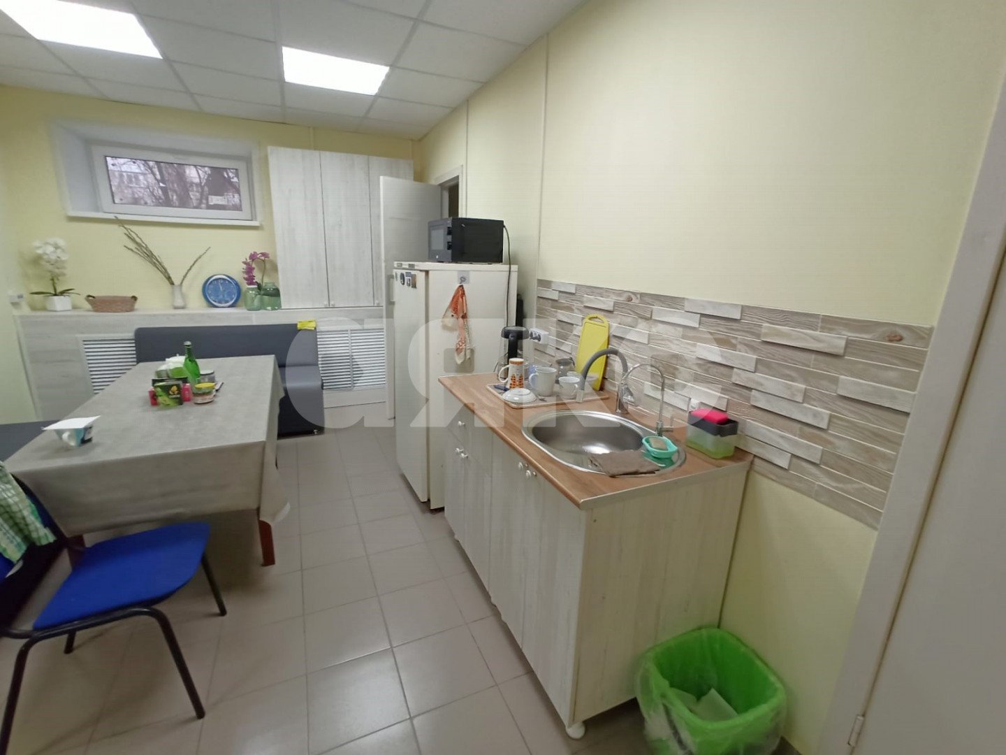 Фото №10: Коммерция 364 м² - Волгоград, 119-й, пр-кт Маршала Жукова, 119