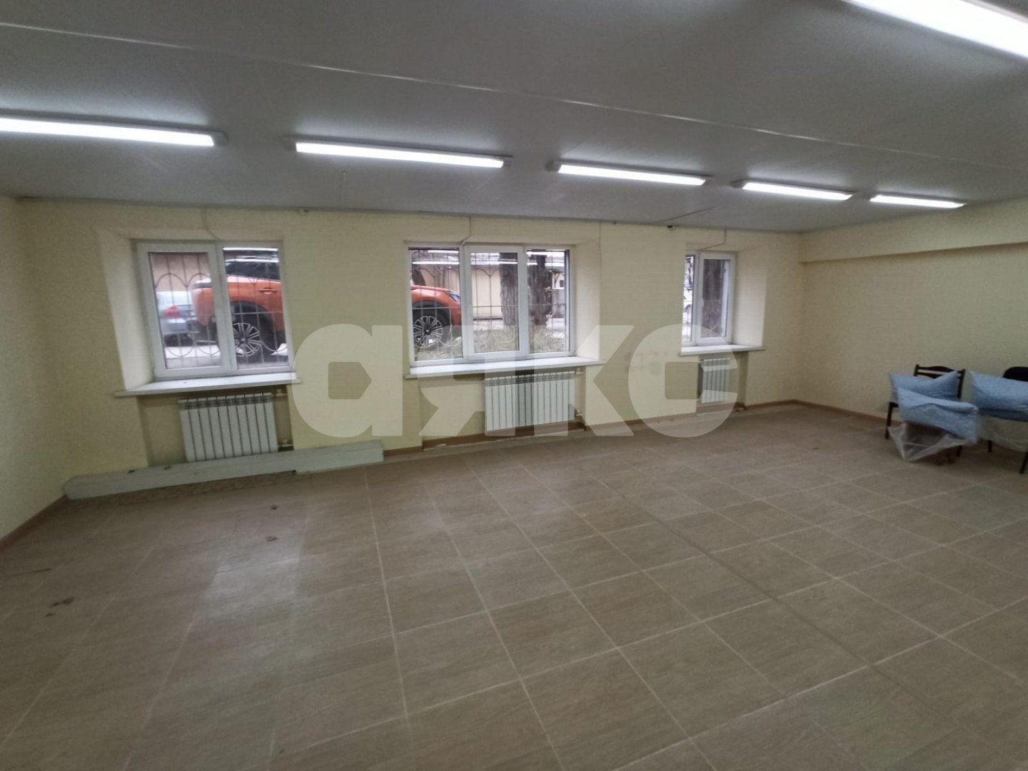 Фото №12: Коммерция 364 м² - Волгоград, 119-й, пр-кт Маршала Жукова, 119