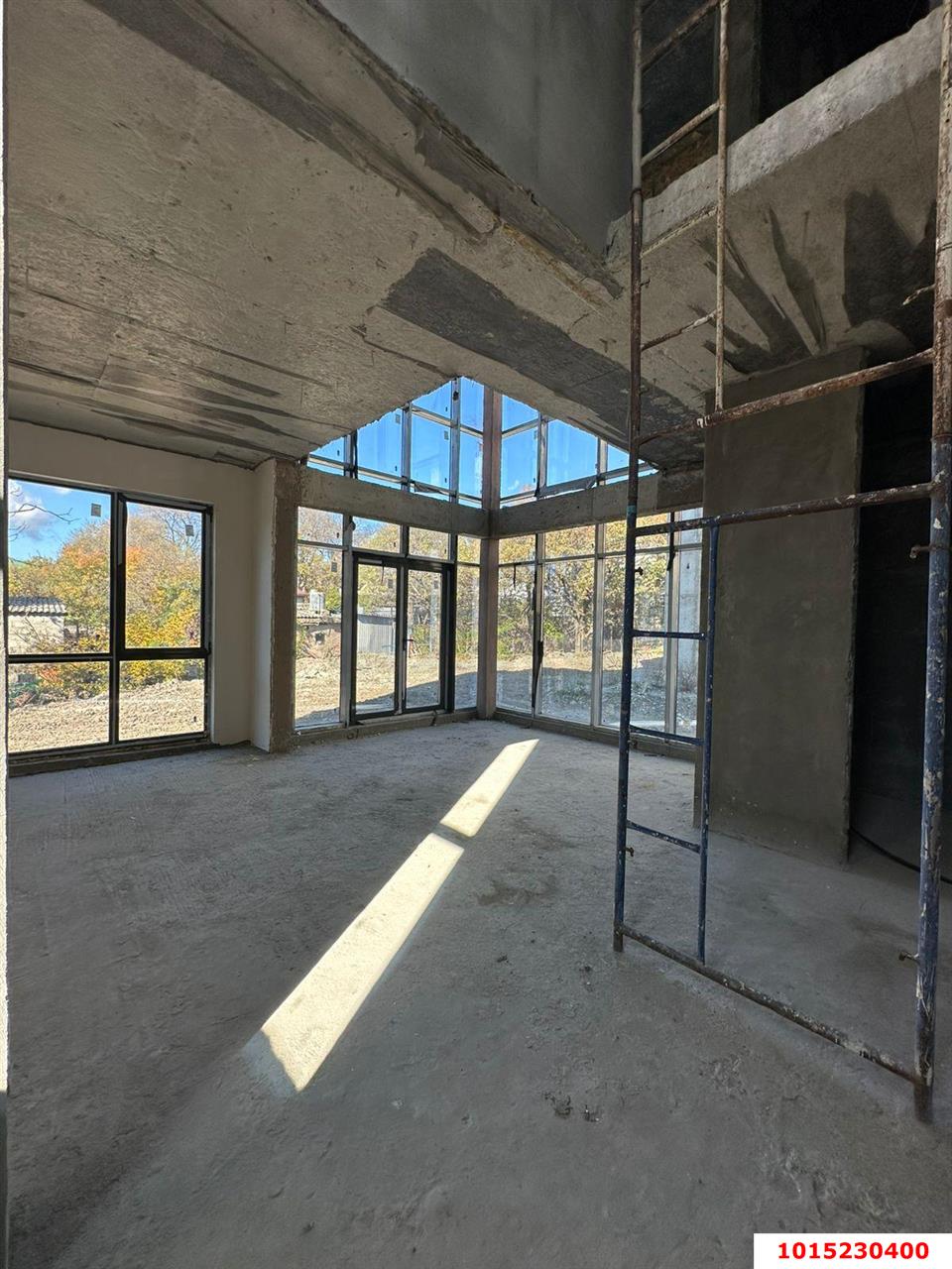 Фото №7: Дом 215 м² + 3.78 сот. - Геленджик, мкр. Голубая Бухта, ул. Пограничная, 48