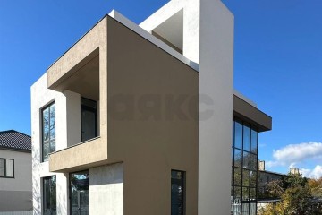 Фото №2: Дом 215 м² - Геленджик, мкр. Голубая Бухта, ул. Пограничная, 48