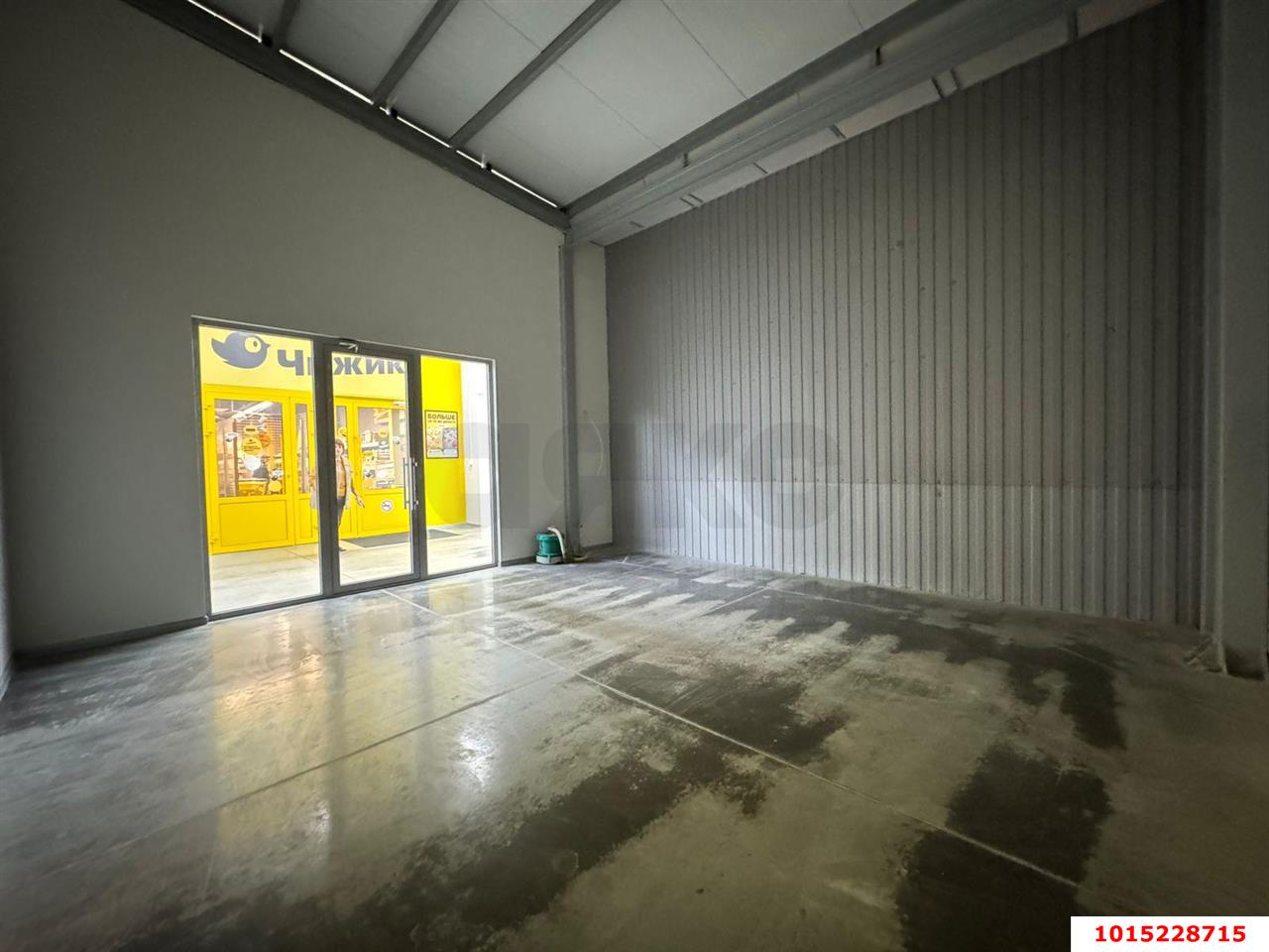 Фото №7: Торговое помещение 87 м² - Краснодар, Пашковский, ул. Карасунская, 308