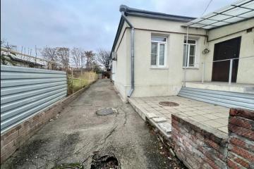 Фото №4: 2-комнатная квартира 49 м² - Краснодар, мкр. Центральный, ул. имени Максима Горького, 79