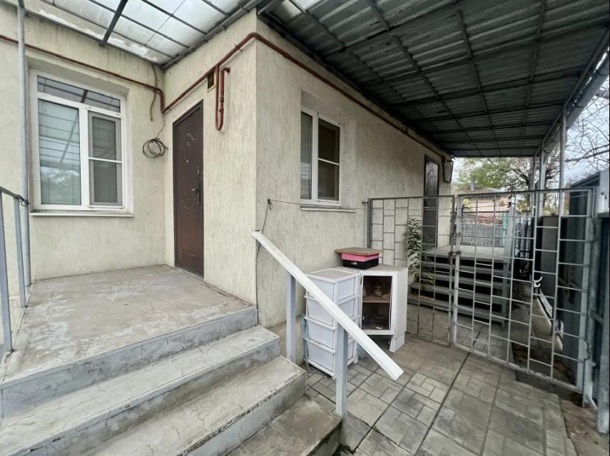 Фото №3: Дом 82 м² + 3 сот. - Краснодар, Западный внутригородской округ, мкр. Центральный, ул. имени Максима Горького, 79